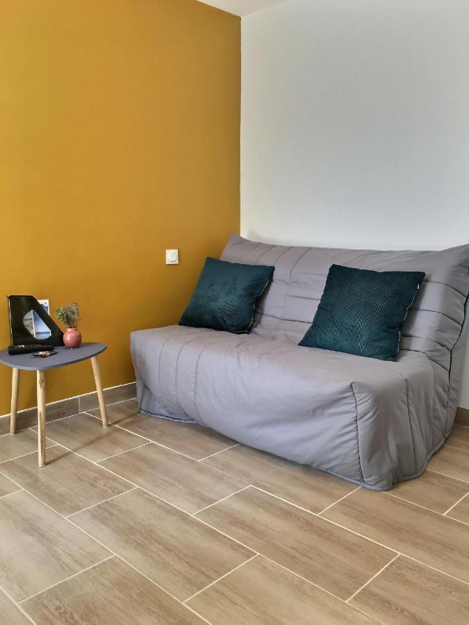 Bleu Lavande - Coquet Appartement Ambiance Village Istres Buitenkant foto
