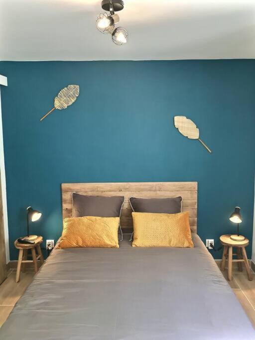 Bleu Lavande - Coquet Appartement Ambiance Village Istres Buitenkant foto